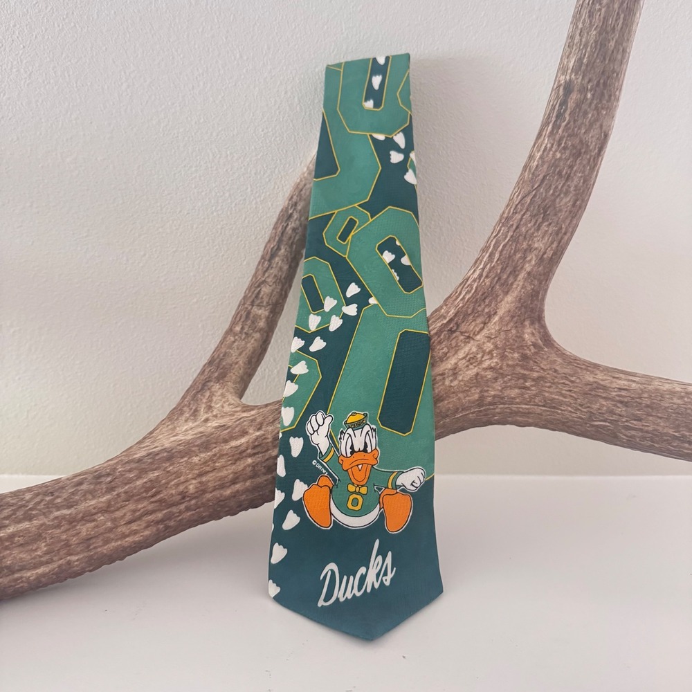 University of Oregon Ducks Wear Ties Limited Edition Green Silk Necktie Puddles